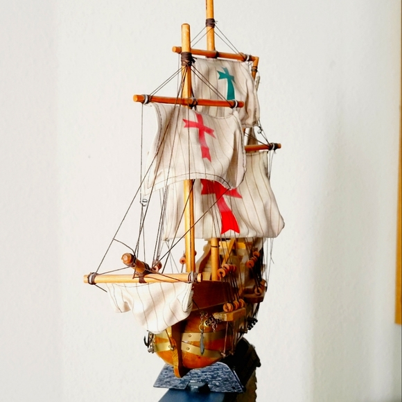 Santa Maria - Picture 6 of 7